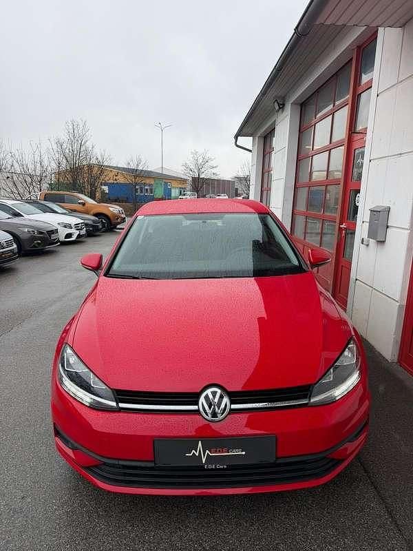 Gebraucht VW Golf VII 86 PS (63 kW) 2019 Rot Kleinwagen