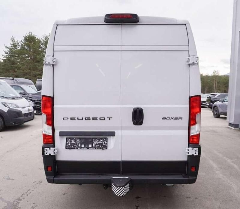 Neu Peugeot Boxer 140 PS (102 kW) 2025 Weiß Van