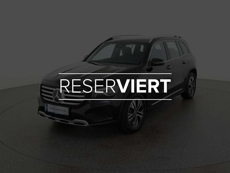 Schwarz Neu 2025 Mercedes GLB180 SUV | € 49.900 (Teuer) - Bild 1/4