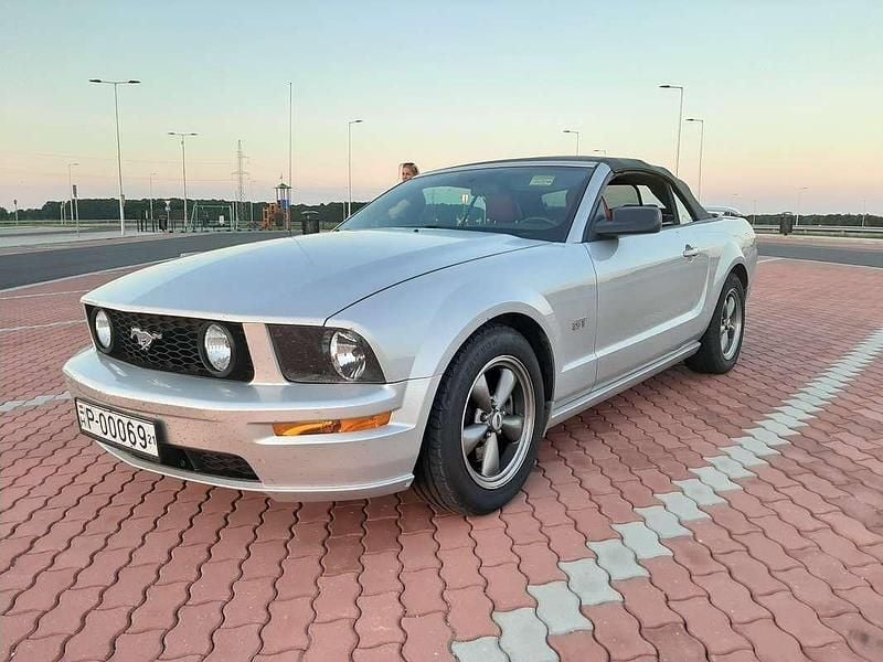 Gebraucht Ford Mustang 309 PS (227 kW) 2005 Cabrio