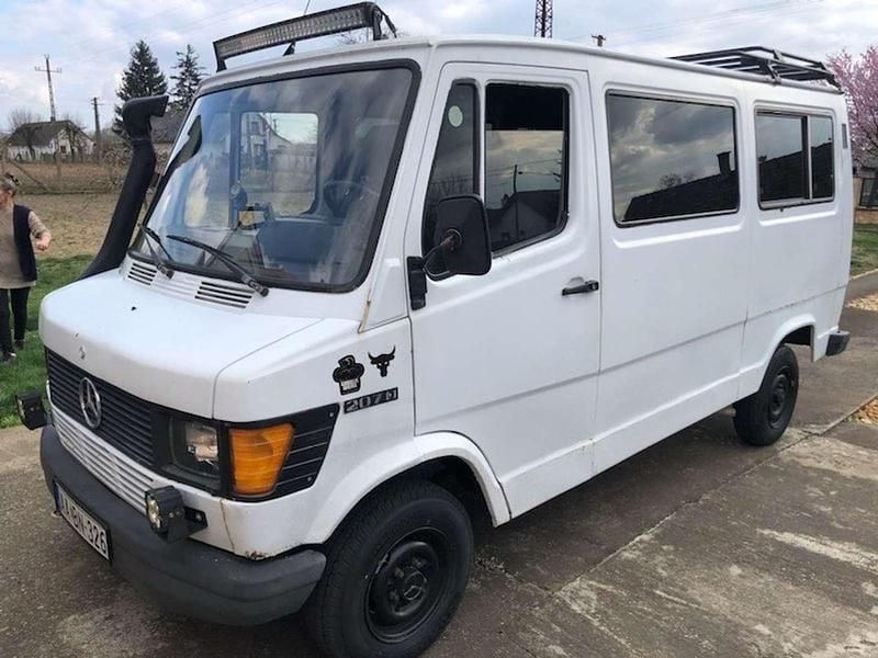 Gebraucht 1987 Mercedes T1 Van | € 2.900 - Bild 1/4