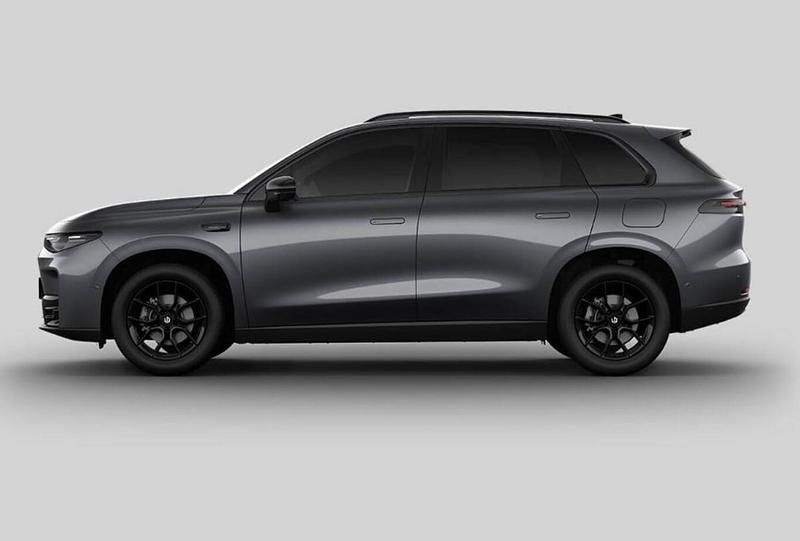 Neu Leapmotor C10 160 kW (218 PS) 2025 SUV