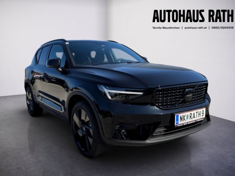 Gebraucht Volvo XC40 Plus 163 PS (119 kW) 2025 Schwarz SUV