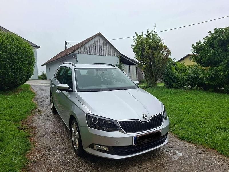 Gebraucht 2017 Skoda Fabia Ambition Kleinwagen | € 5.500 (Fairer Preis) - Bild 1/4