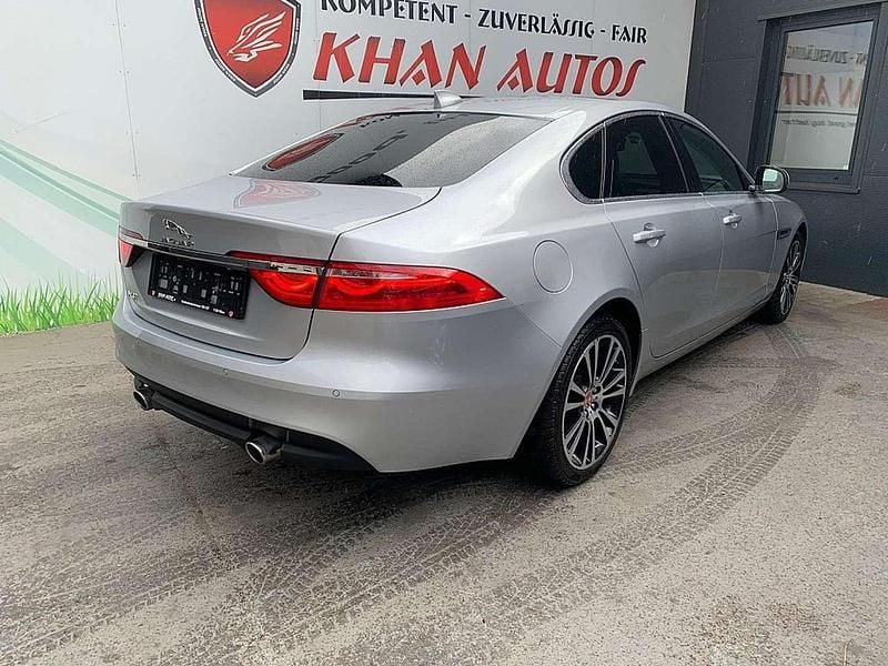 Gebraucht Jaguar XF R-Sport 300 PS (220 kW) 2018 Silber Limousine