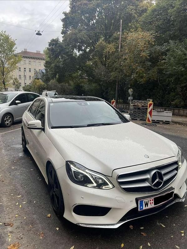 Gebraucht Mercedes E300 231 PS (169 kW) 2013 Limousine