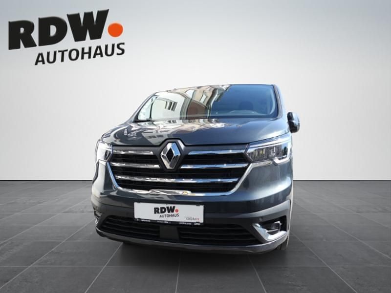 Gebraucht Renault Trafic 150 PS (110 kW) 2022 Grau Van / Kleinbus