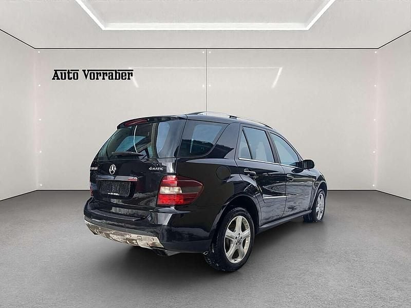 Gebraucht Mercedes ML320 Edition 1 224 PS (164 kW) 2008 Schwarz SUV