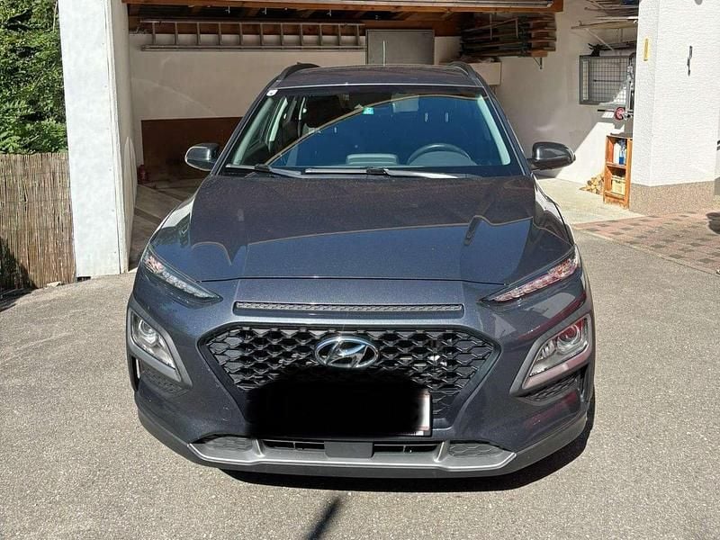 Grau Gebraucht 2019 Hyundai Kona SUV | € 17.400 (Guter Preis) - Bild 1/4