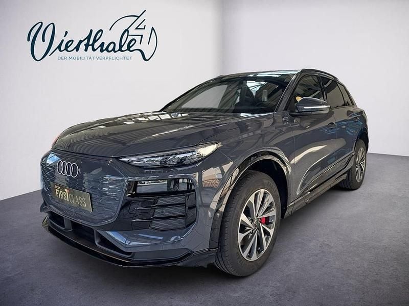 Hellgrau metallic Gebraucht 2025 Audi Q6 e-tron Ambiente SUV | € 74.900 (Guter Preis) - Bild 1/4