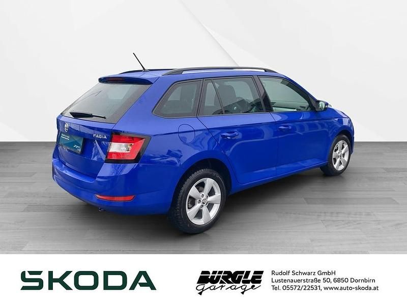 Gebraucht Skoda Fabia Ambition 95 PS (69 kW) 2019 Mittelblau  normal Kombi