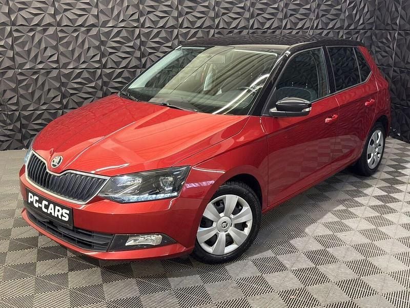 Gebraucht Skoda Fabia Ambition 60 PS (44 kW) 2016 Rot Limousine