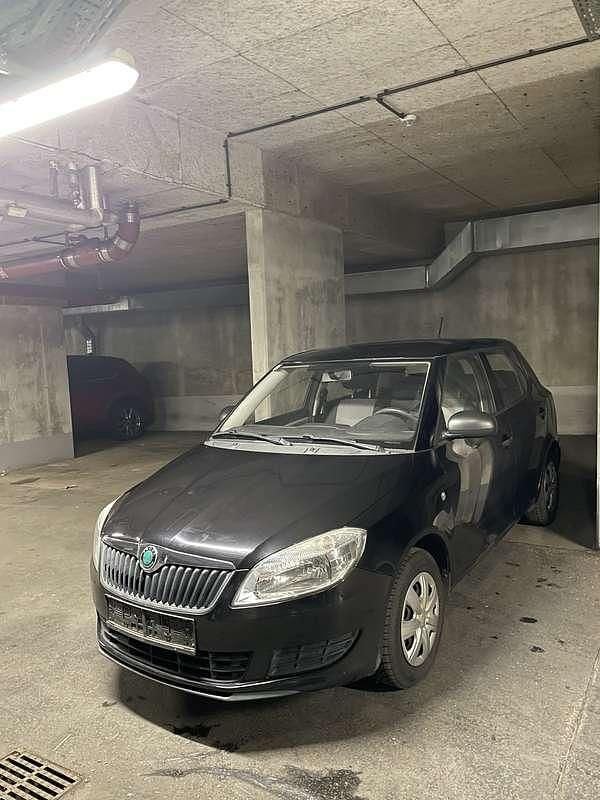 Gebraucht Skoda Fabia 60 PS (44 kW) 2011 Limousine