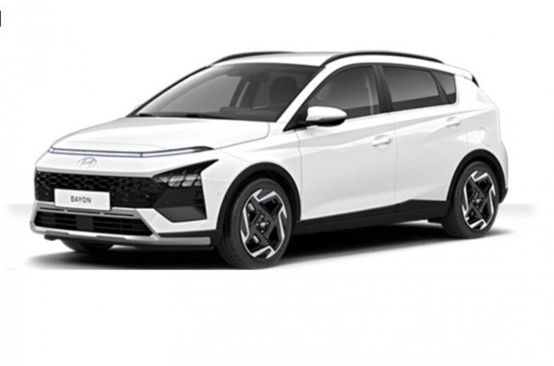 Atlas white / schwarz Gebraucht 2024 Hyundai Bayon Comfort SUV | € 22.580 (Teuer) - Bild 1/1