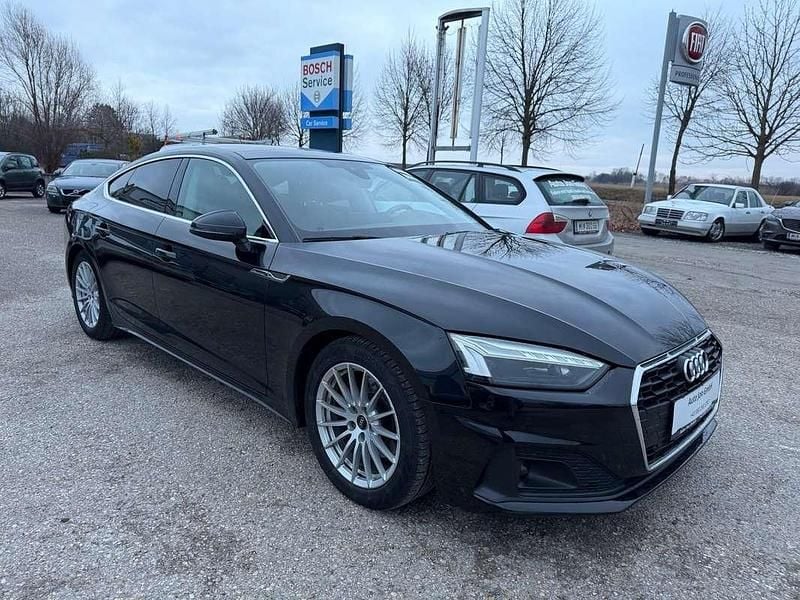 Gebraucht Audi A5 Sportback 163 PS (119 kW) 2021 Schwarz Kleinwagen