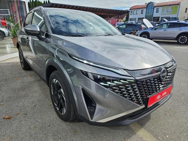 Neu Nissan Qashqai N-Connecta 158 PS (116 kW) 2025 Silber SUV