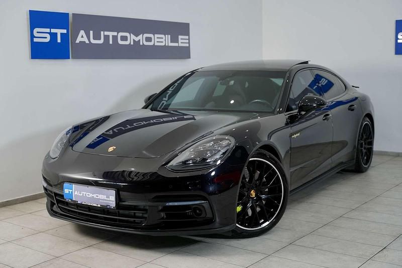 Schwarz Gebraucht 2017 Porsche Panamera 4 Limousine | € 68.990 (Teuer) - Bild 1/3