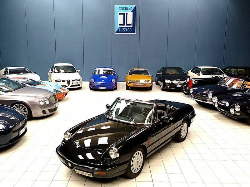 Schwarz Gebraucht 1993 Alfa Romeo Spider Cabrio | € 29.800 - Bild 1/4