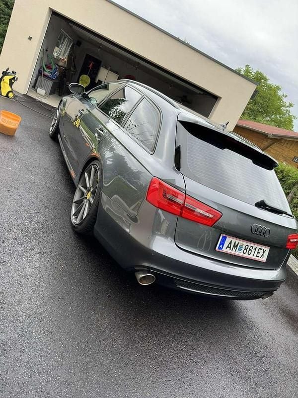 Gebraucht Audi A6 Black Edition 245 PS (180 kW) 2013 Kombi