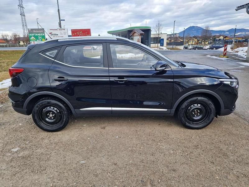 Gebraucht MG ZS Luxury 106 PS (77 kW) 2025 Schwarz SUV