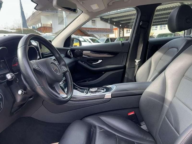 Gebraucht Mercedes GLC220 170 PS (125 kW) 2017 Grau SUV