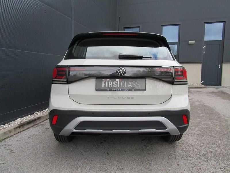 Gebraucht VW T-Cross 95 PS (69 kW) 2024 Mittelgrau  normal SUV