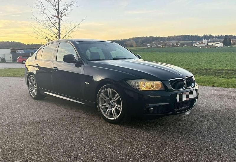 Gebraucht BMW 316 M Sport 122 PS (89 kW) 2009 Schwarz Limousine