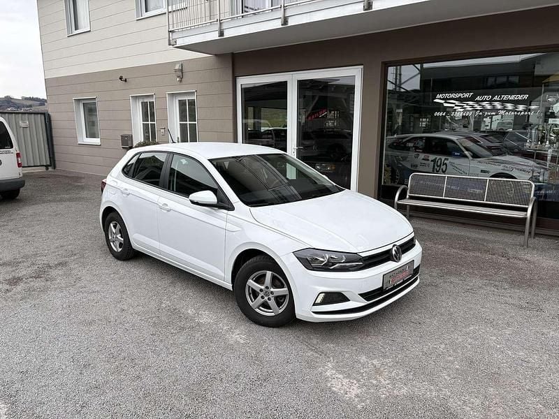 Gebraucht VW Polo Trendline 80 PS (58 kW) 2020 Weiß Kleinwagen