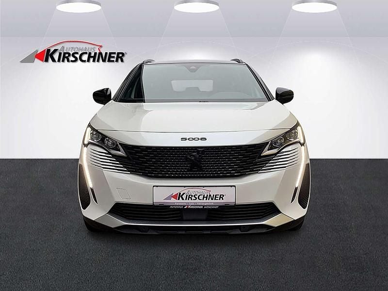 Gebraucht Peugeot 5008 Active 131 PS (96 kW) 2022 Weiß SUV