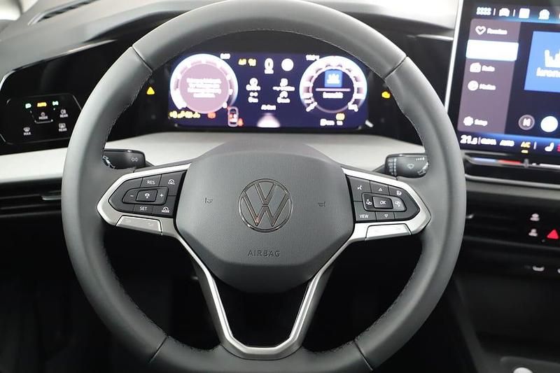 Neu VW Golf VIII 115 PS (84 kW) 2026 Mittelgrau  normal Kombi