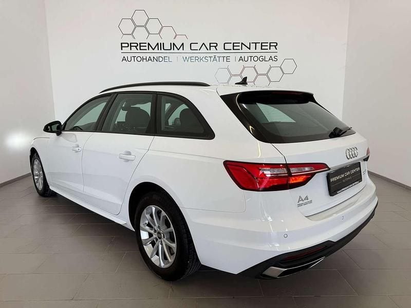 Gebraucht Audi A4 Sport 136 PS (100 kW) 2021 Weiß Kombi