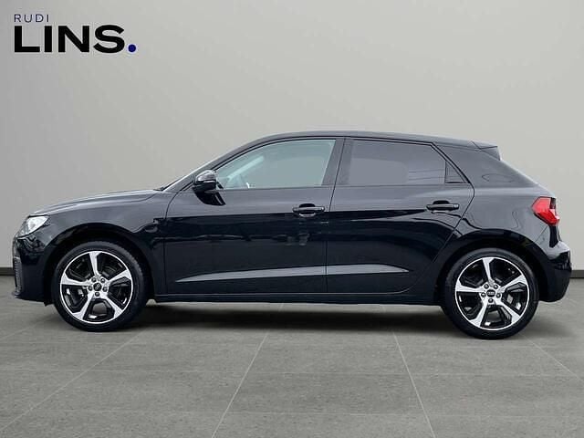 Neu Audi A1 Comfort 95 PS (69 kW) 2026 Schwarz SUV