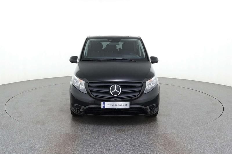 Gebraucht Mercedes Vito 190 PS (139 kW) 2022 Schwarz Van