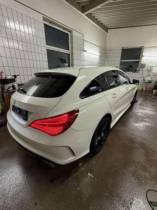 Gebraucht Mercedes CLA220 AMG line 177 PS (130 kW) 2016 Limousine