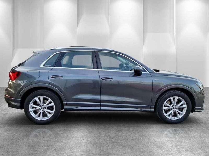 Gebraucht Audi Q3 S-Line 230 PS (169 kW) 2019 Grau SUV