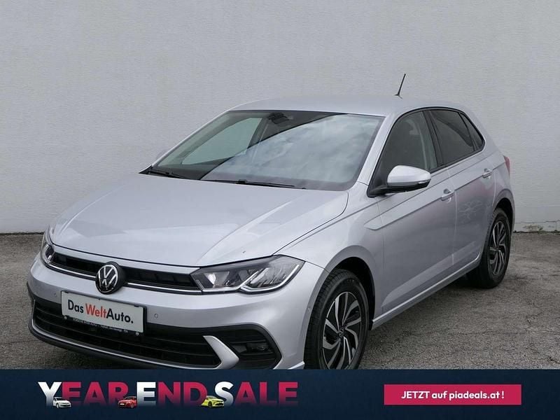 Gebraucht VW Polo 95 PS (69 kW) 2025 Silber  metallic Limousine