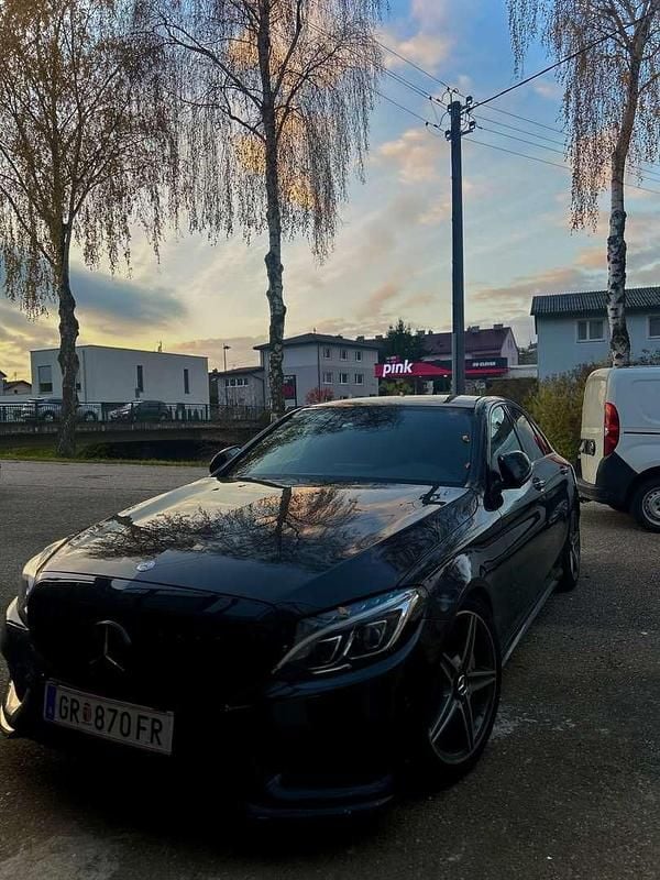 Gebraucht Mercedes C220 AMG line 170 PS (125 kW) 2014 Schwarz Limousine