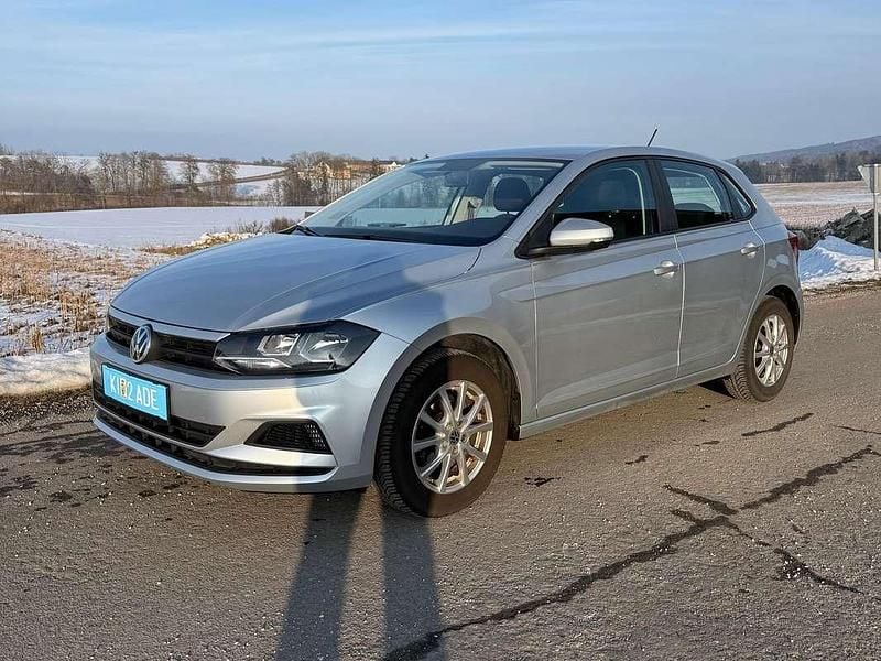 Gebraucht VW Polo 80 PS (58 kW) 2020 Silber Kleinwagen