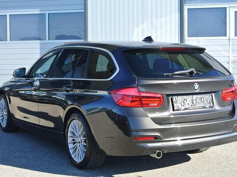 Gebraucht BMW 318 Luxury Line 150 PS (110 kW) 2017 Braun Kombi