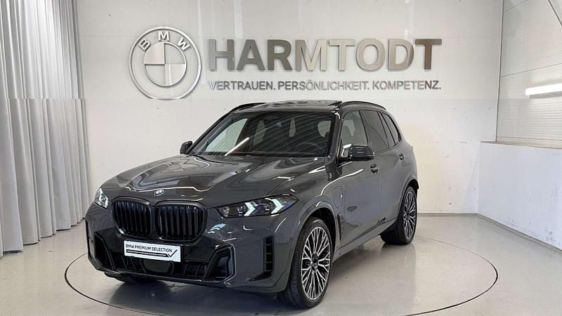 Gebraucht BMW X5 Efficient Dynamics 489 PS (359 kW) 2025 Bmw individual dravitgrau SUV