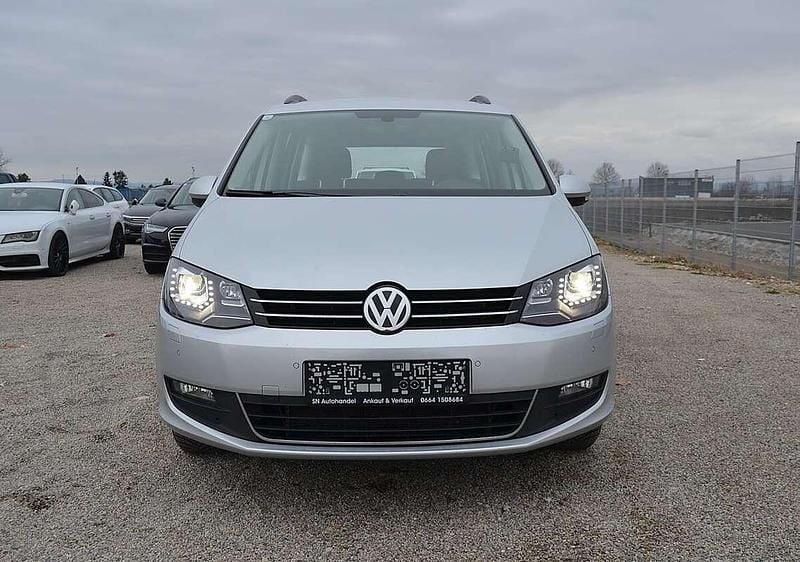 Gebraucht VW Sharan Business 150 PS (110 kW) 2018 Grau Van / Kleinbus