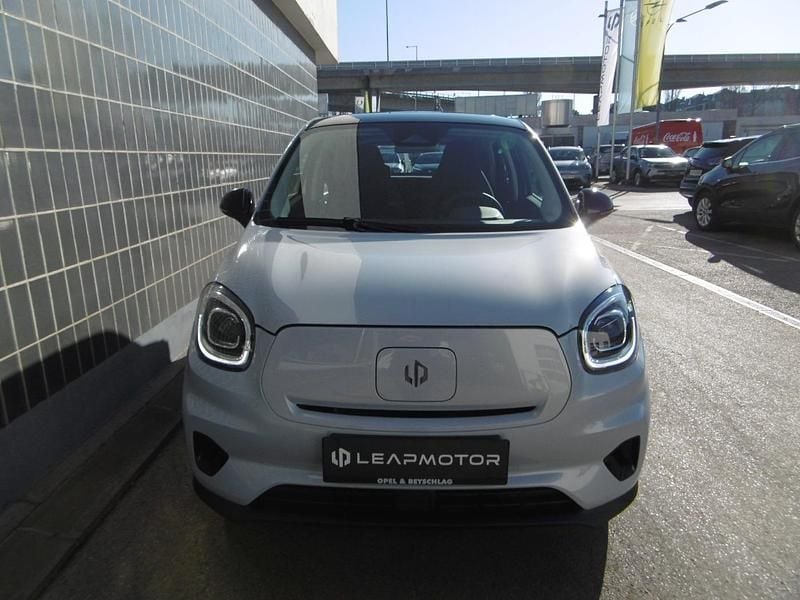 Gebraucht Leapmotor T03 38 kW (52 PS) 2025 Starry silver Kleinwagen