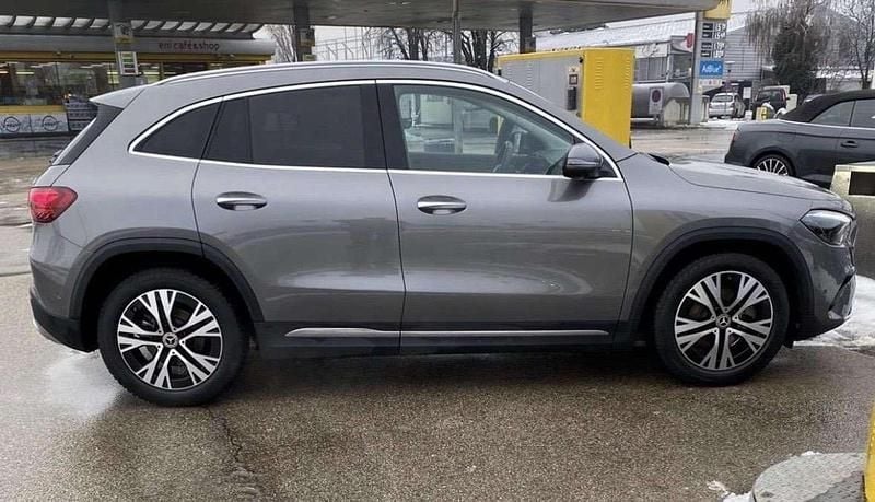 Gebraucht Mercedes GLA200 Edition 150 PS (110 kW) 2024 SUV