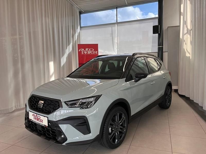Gebraucht Seat Arona Style 115 PS (84 kW) 2026 Hellgrau  metallic SUV