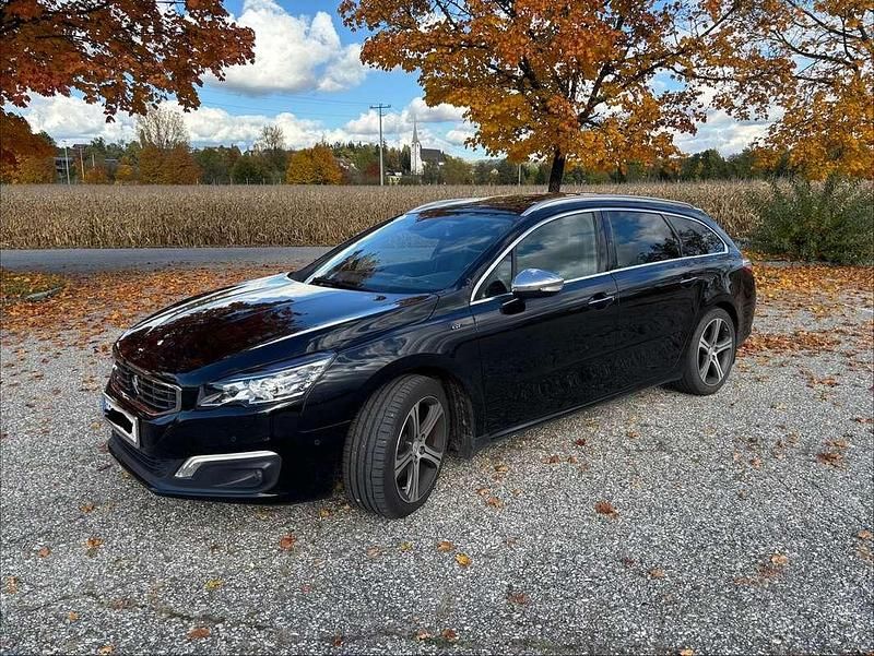 Gebraucht Peugeot 508 SW S 181 PS (133 kW) 2015 Schwarz Kombi