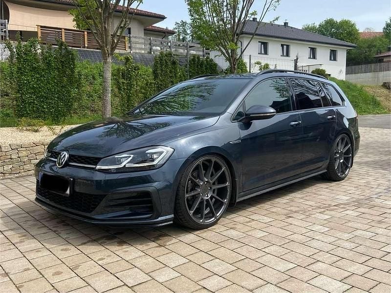 Gebraucht VW Golf VII GTD 184 PS (135 kW) 2017 Grau Kombi
