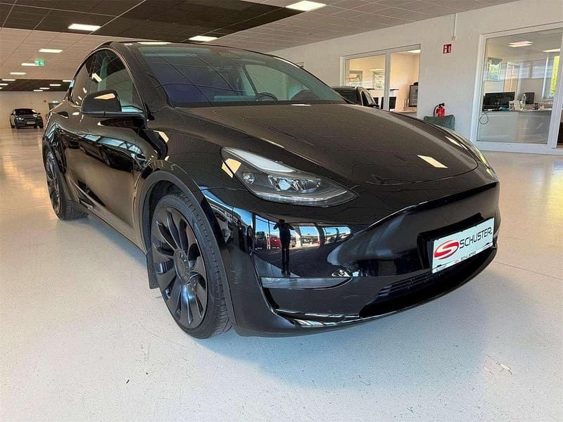 Schwarz Gebraucht 2023 Tesla Model Y Performance SUV | € 36.990 (Fairer Preis) - Bild 1/4