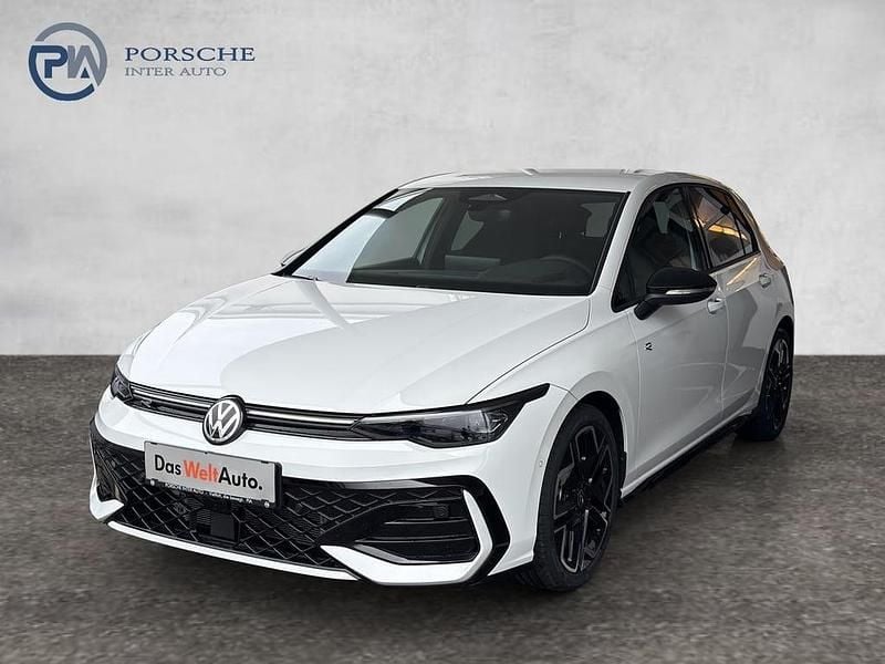 Neu VW Golf VIII Sport 115 PS (84 kW) 2026 Weiss  normal