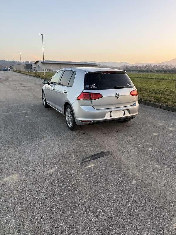 Gebraucht VW Golf VII 86 PS (63 kW) 2016 Limousine