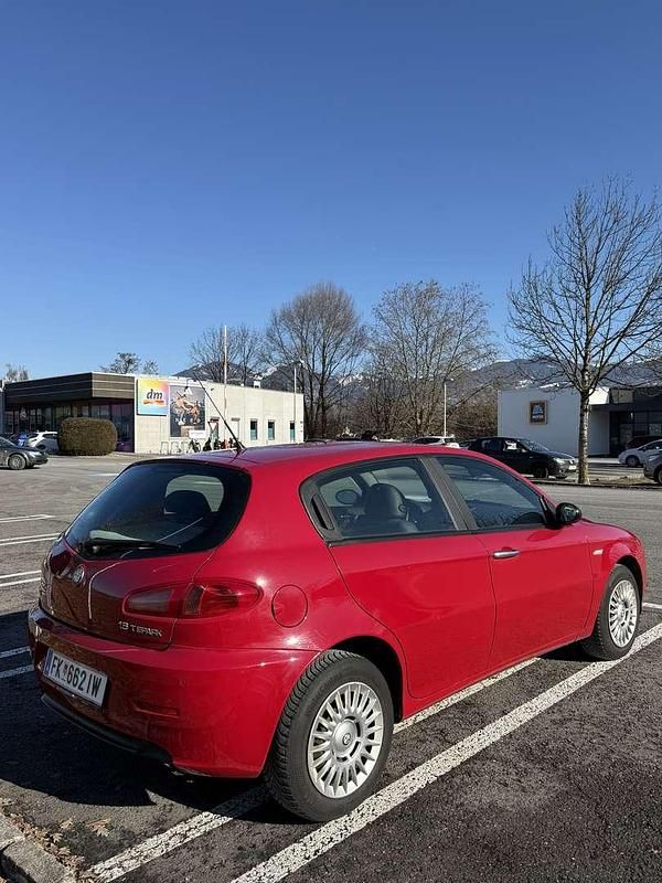 Gebraucht Alfa Romeo 147 Distinctive 120 PS (88 kW) 2006 Kleinwagen